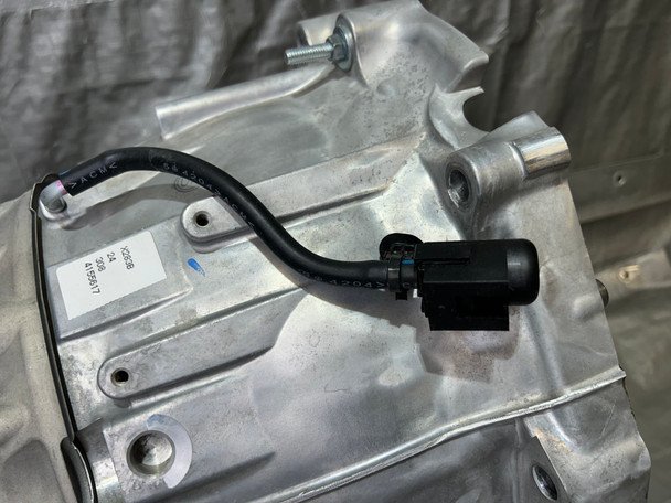 2023-2025 Nissan Z OEM Automatic Transmission / 21K NZ002 - Image 11