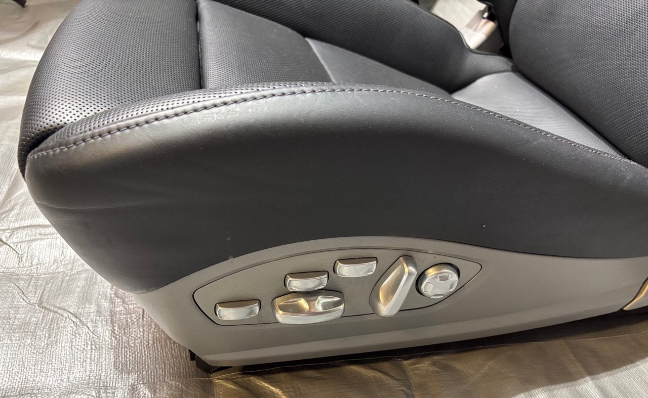 2013-2016 Porsche 981 Boxster 18-Way Adaptive Sport Seats w/ Ventilation / Black Leather / Pair / BC206 - Image 8
