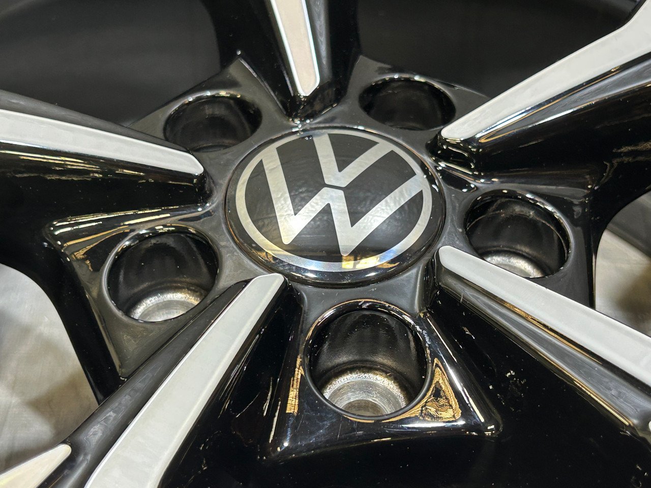 2022-2024 Volkswagen MK8 Golf R 19"Estoril Machined Wheels Rims / Set of 4 / *BENDS* / M8R01 - Image 16