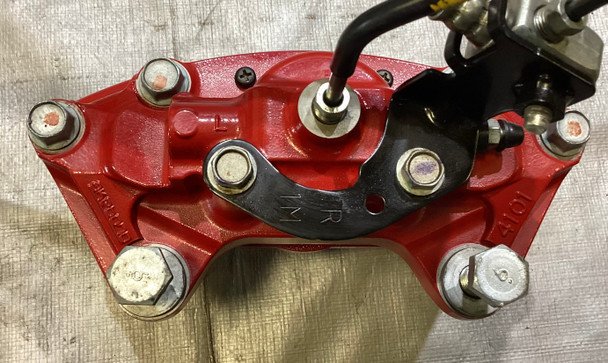 2023-2025 Nissan Z Performance Akebono Brake Calipers w/ Rotors / Red / Set of 4 / 6k NZ001 - Image 19
