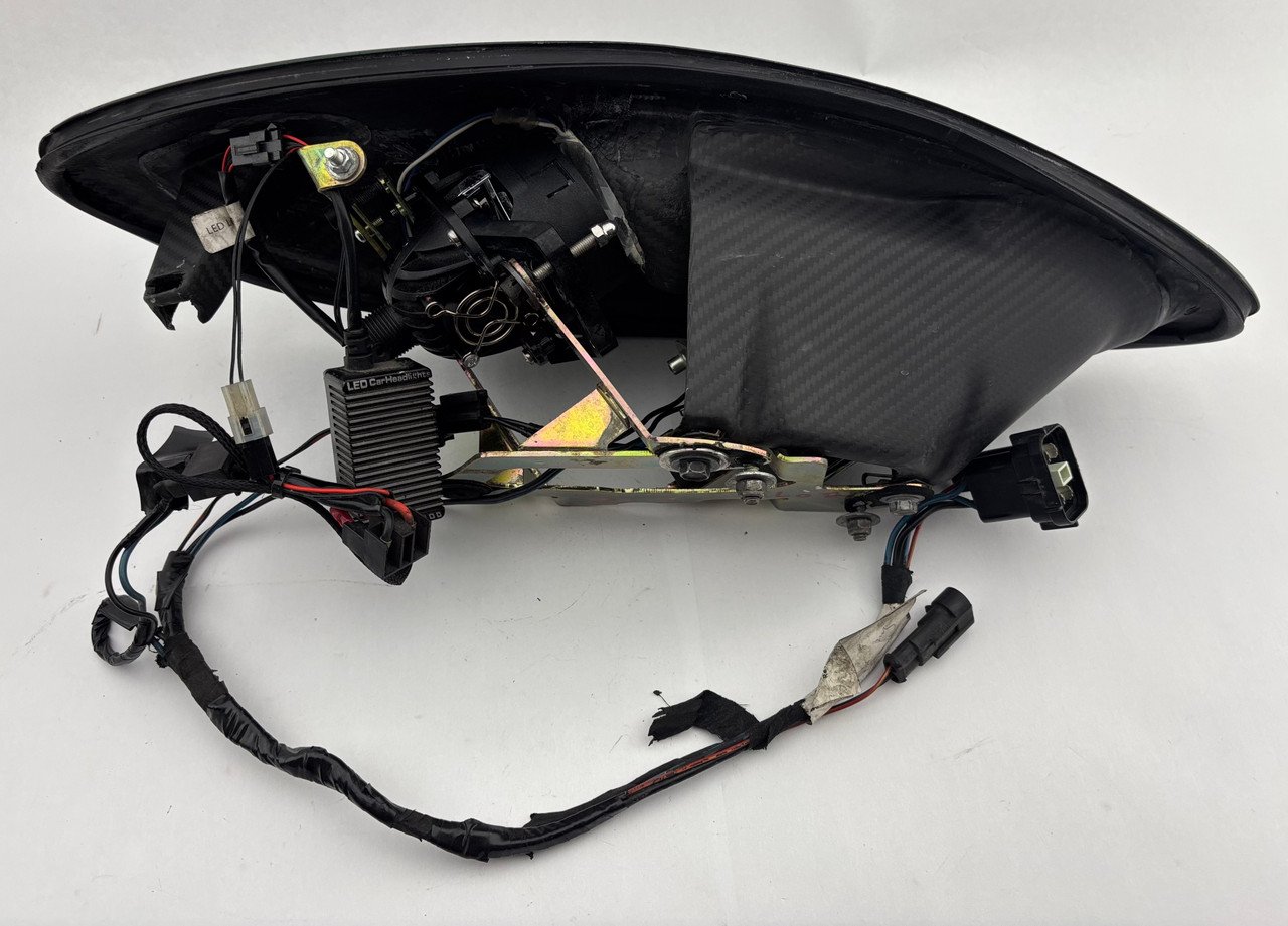 2005-2006 Lotus Elise Exige Modified Headlights w/ Projectors / LED Halo DRL / Carbon Fiber Housing / LEL02 - Image 9