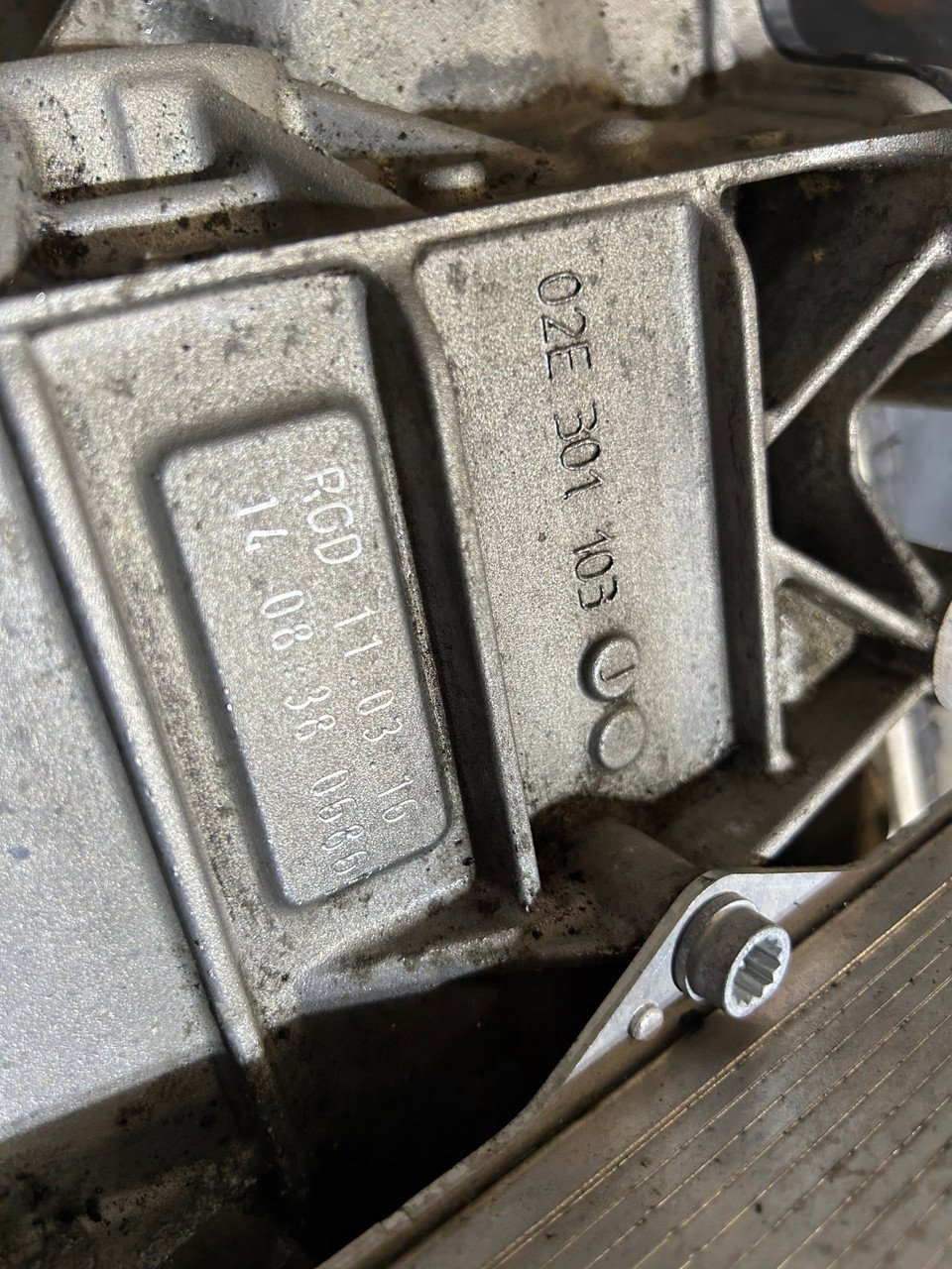 2016-2017 Audi TT Quattro DSG Automatic Transmission / RGD / T3002 - Image 9