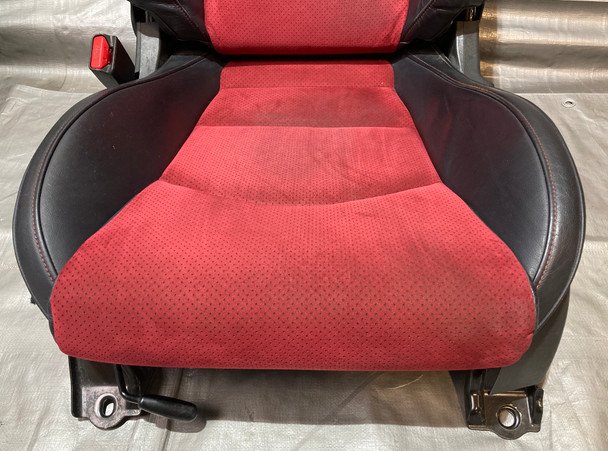 2015-2020 Nissan 370Z NISMO OEM Recaro Seats / Pair *DAMAGED* / 7Z023 - Image 3