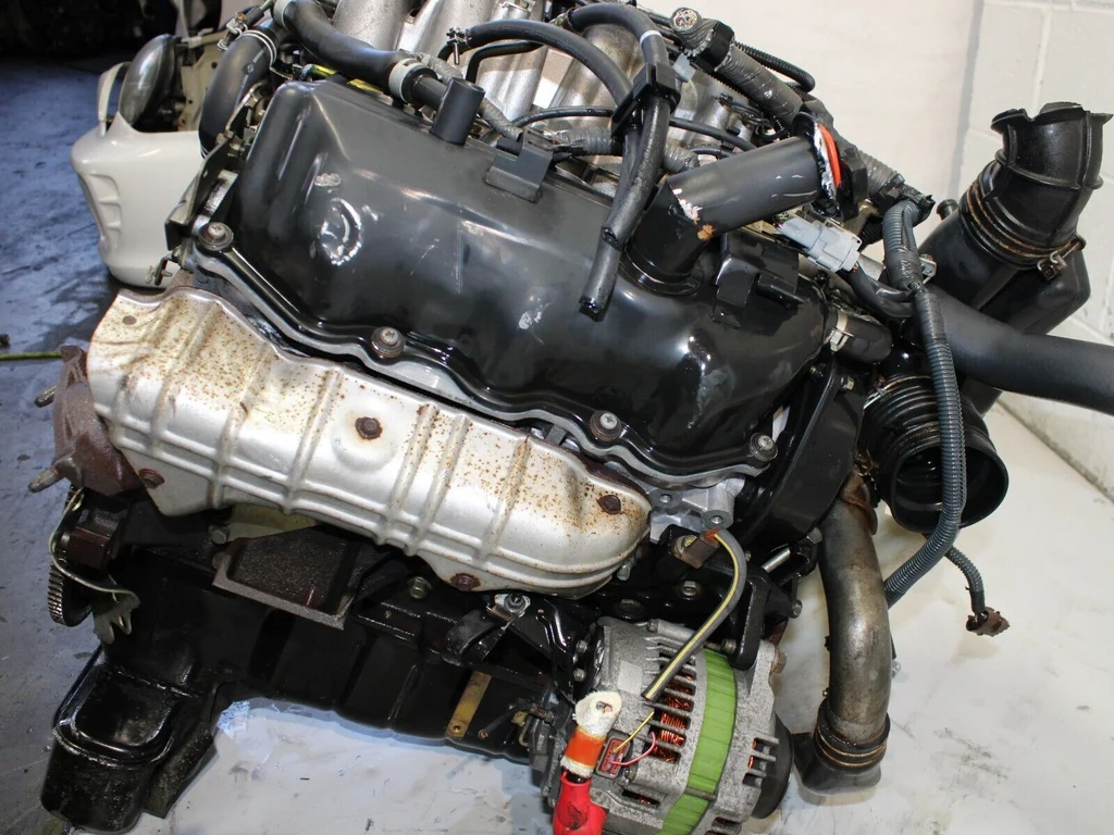JDM 1996-2004 Nissan Frontier, Pathfinder, Xterra Motor VG33 3.3L 6 Cyl Engine - Image 2